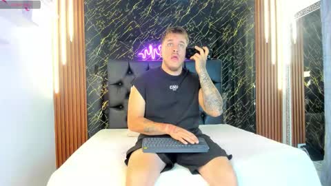 Keane online show from September 13, 2025, 12:16 pm