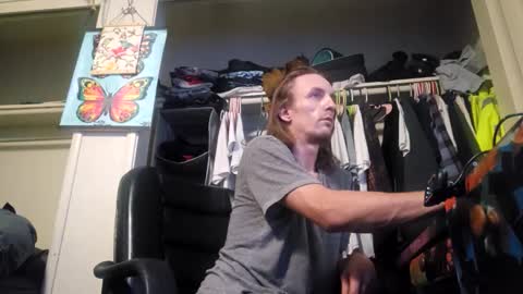 Dexter online show from October 24, 2025, 12:12 pm