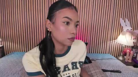 keeyla stone online show from February 16, 2026, 9:55 pm