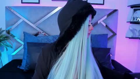 Keidy Monday to Saturday from 200 pm to 810pm  UTC-5 Colombia Time online show from November 10, 2025, 7:13 pm