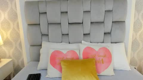 Keiira Fox online show from February 11, 2026, 11:26 am