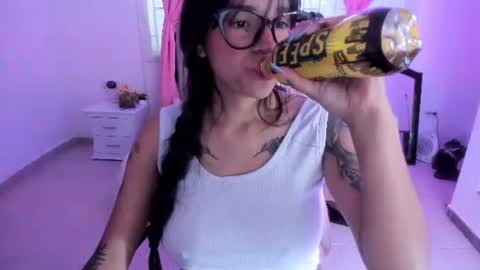 Snapshot of keilaa_ chatting on July 22, 2026, 8:44 pm Daniela online show from July 22, 2026, 8:44 pm