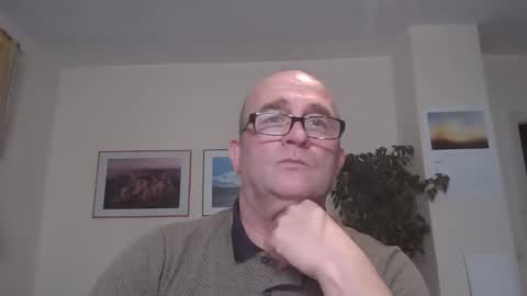 keilie1 online show from December 26, 2024, 6:54 pm