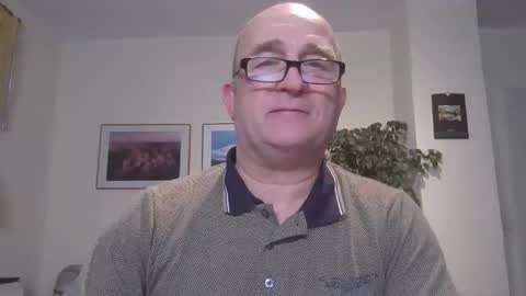 keilie1 online show from February 28, 2025, 11:34 pm