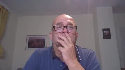 keilie1 online show from October 24, 2025, 9:44 pm