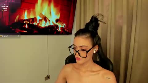 Keily brox online show from July 18, 2026, 9:07 pm