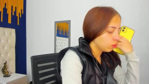 Keily Morgan online show from December 12, 2024, 10:45 am