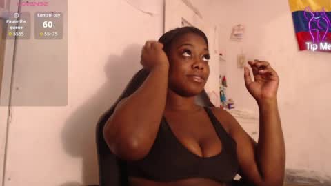 Snapshot of keilysofia chatting on April 21, 2026, 1:29 am Keili online show from April 21, 2026, 1:29 am