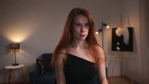 keira_knight online show from October 6, 2025, 11:35 pm