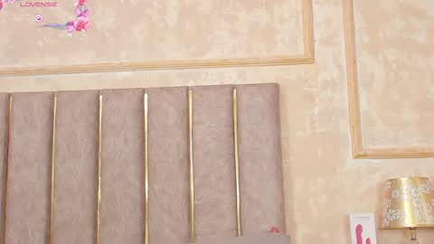 keirahartz online show from February 28, 2025, 6:54 am