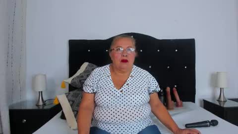   online show from September 10, 2025, 11:32 am