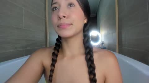 keiry_gonzalez23_aws online show from October 8, 2025, 1:14 am