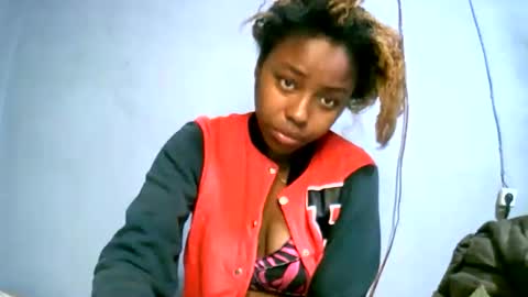 Snapshot of keisha759446 chatting on February 8, 2026, 10:13 pm keisha759446 online show from February 8, 2026, 10:13 pm