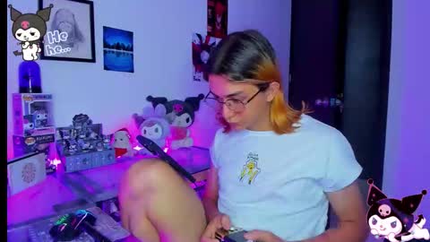 Keita moon online show from November 19, 2025, 8:53 pm