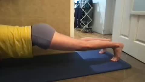 kelkun2828 online show from October 14, 2025, 2:51 pm