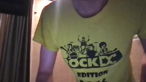 kelkun2828 online show from October 15, 2025, 3:12 pm