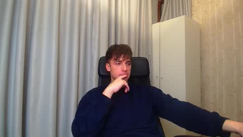 Snapshot of kellenwest chatting on January 8, 2026, 5:10 am KellenWest online show from January 8, 2026, 5:10 am