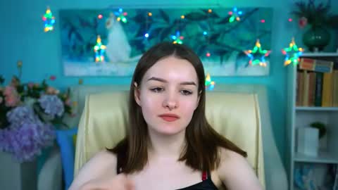kelliebanshe online show from June 24, 2026, 4:33 am