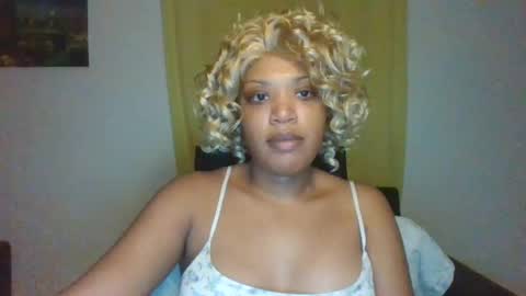 Kellie online show from July 14, 2026, 2:49 am