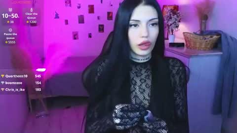 Kelly online show from June 21, 2026, 9:12 am