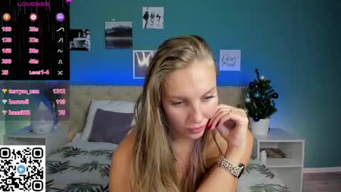 Snapshot of kelly__hardy chatting on December 22, 2024, 7:11 am Kelly Hardy GTM3 Mon Wed Thu 0400 am-1030pm online show from December 22, 2024, 7:11 am