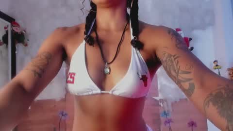 kelly__thomson online show from December 29, 2024, 9:09 pm