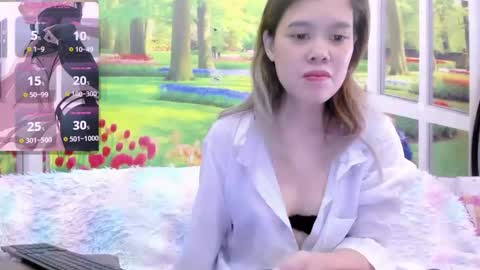 Kelly online show from October 15, 2025, 3:06 am