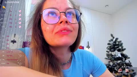 Snapshot of kelly_cuutie chatting on December 20, 2024, 1:25 am Kelly online show from December 20, 2024, 1:25 am