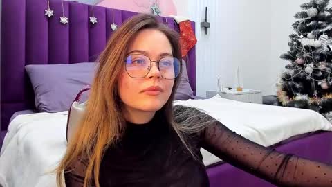 Snapshot of kelly_cuutie chatting on January 10, 2025, 6:53 am Kelly online show from January 10, 2025, 6:53 am