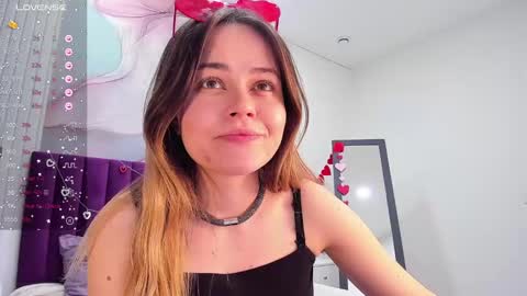 Snapshot of kelly_cuutie chatting on February 16, 2025, 8:10 am Kelly online show from February 16, 2025, 8:10 am