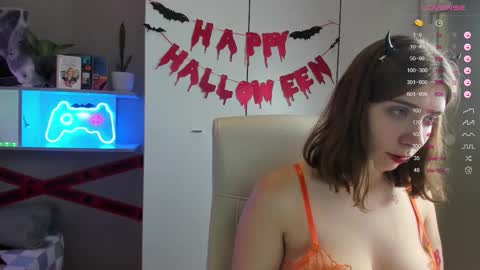 Diana online show from October 31, 2025, 3:57 pm