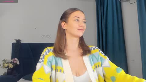 Kelly XO online show from December 12, 2024, 2:11 pm