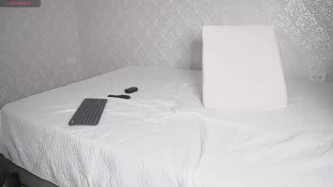 Snapshot of kellyfernandes chatting on September 30, 2025, 1:21 am vanessa online show from September 30, 2025, 1:21 am