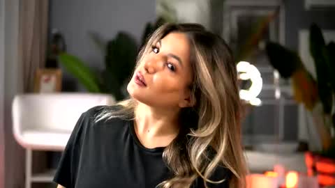 Snapshot of kellymathews chatting on October 8, 2025, 1:47 am Denise online show from October 8, 2025, 1:47 am