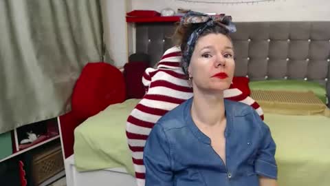 kelly online show from December 1, 2025, 12:15 am