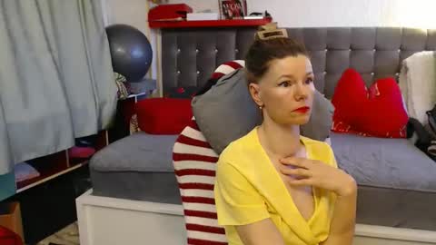 kelly online show from April 6, 2026, 5:52 am