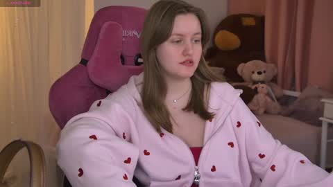 kelly online show from April 16, 2026, 8:15 am