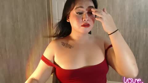 Snapshot of kellys_hot_assxx chatting on March 8, 2025, 7:42 pm KELLY MCDOLEN online show from March 8, 2025, 7:42 pm
