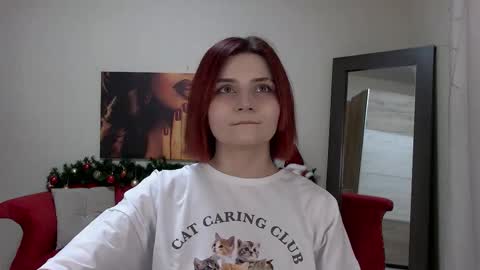 Kelly Stoneys online show from December 22, 2025, 5:26 am