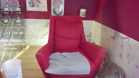 Kelly online show from October 4, 2025, 7:17 am