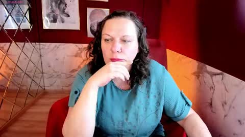 Kelly online show from May 10, 2026, 8:25 pm