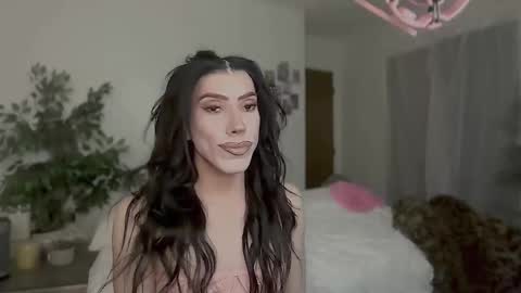 Kelsi  online show from January 13, 2026, 11:21 pm