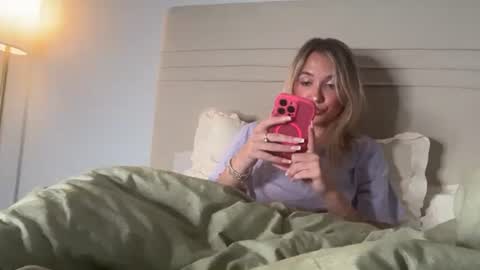 Snapshot of kelseyblu chatting on May 23, 2026, 12:38 am Kelsey Blu online show from May 23, 2026, 12:38 am