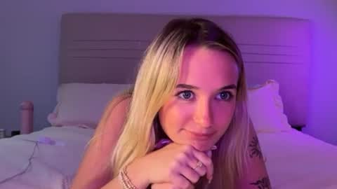 Snapshot of kelseyblu chatting on May 31, 2026, 11:17 pm Kelsey Blu online show from May 31, 2026, 11:17 pm