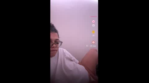 kelx0 online show from January 27, 2025, 2:42 am