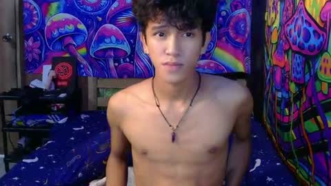 Snapshot of ken_bigcockxx chatting on June 21, 2026, 10:23 pm Ken online show from June 21, 2026, 10:23 pm