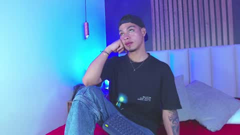   online show from February 4, 2025, 3:44 am