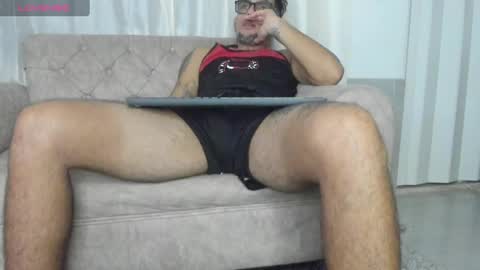 Snapshot of ken_cooper chatting on January 28, 2025, 7:10 pm ken cooper online show from January 28, 2025, 7:10 pm