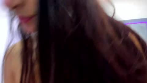 Kendall Turner online show from April 18, 2026, 12:09 pm