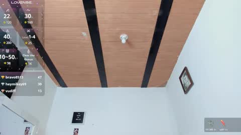 Kendall ewers online show from February 25, 2025, 1:52 am